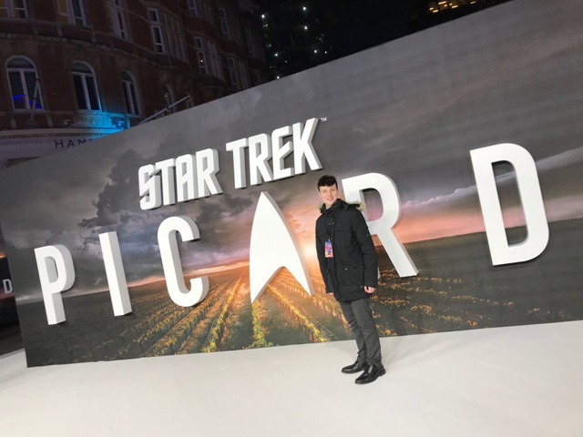 Harrison talks to the stars of Star Trek at the Star Trek Picard UK Premiere!!!