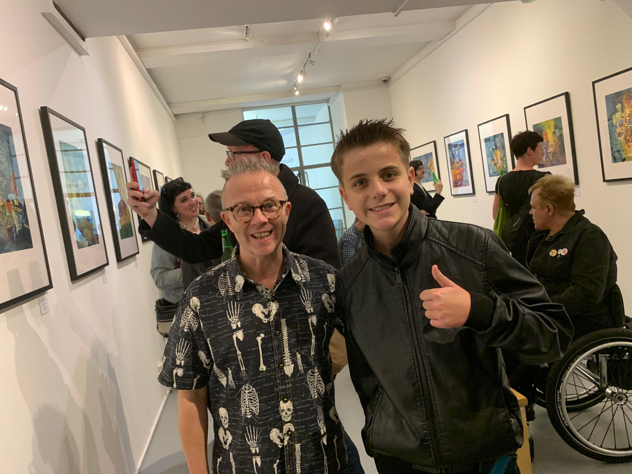 Con at ‘Graham Humphreys – The Colours of the Night’ Exhibition Launch Night